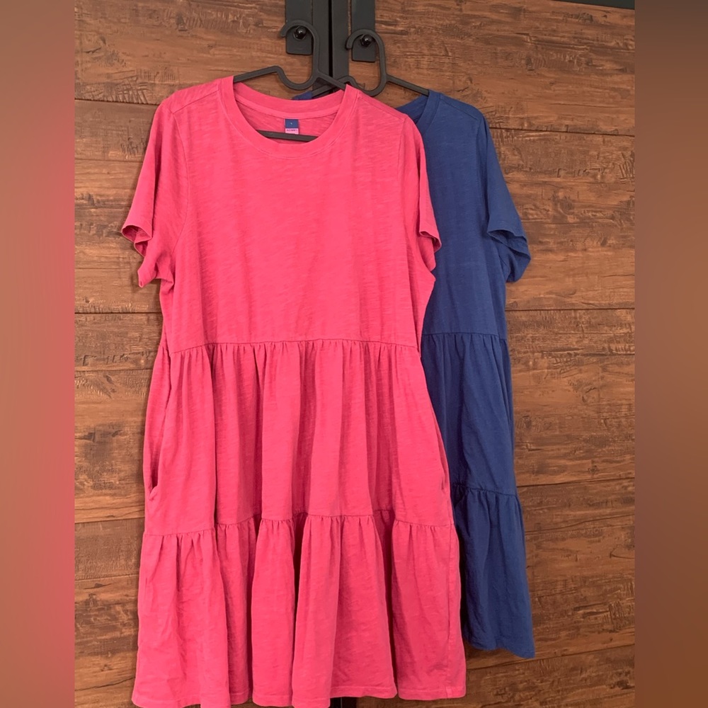 Two Old Navy Tiered Dresses With Pockets